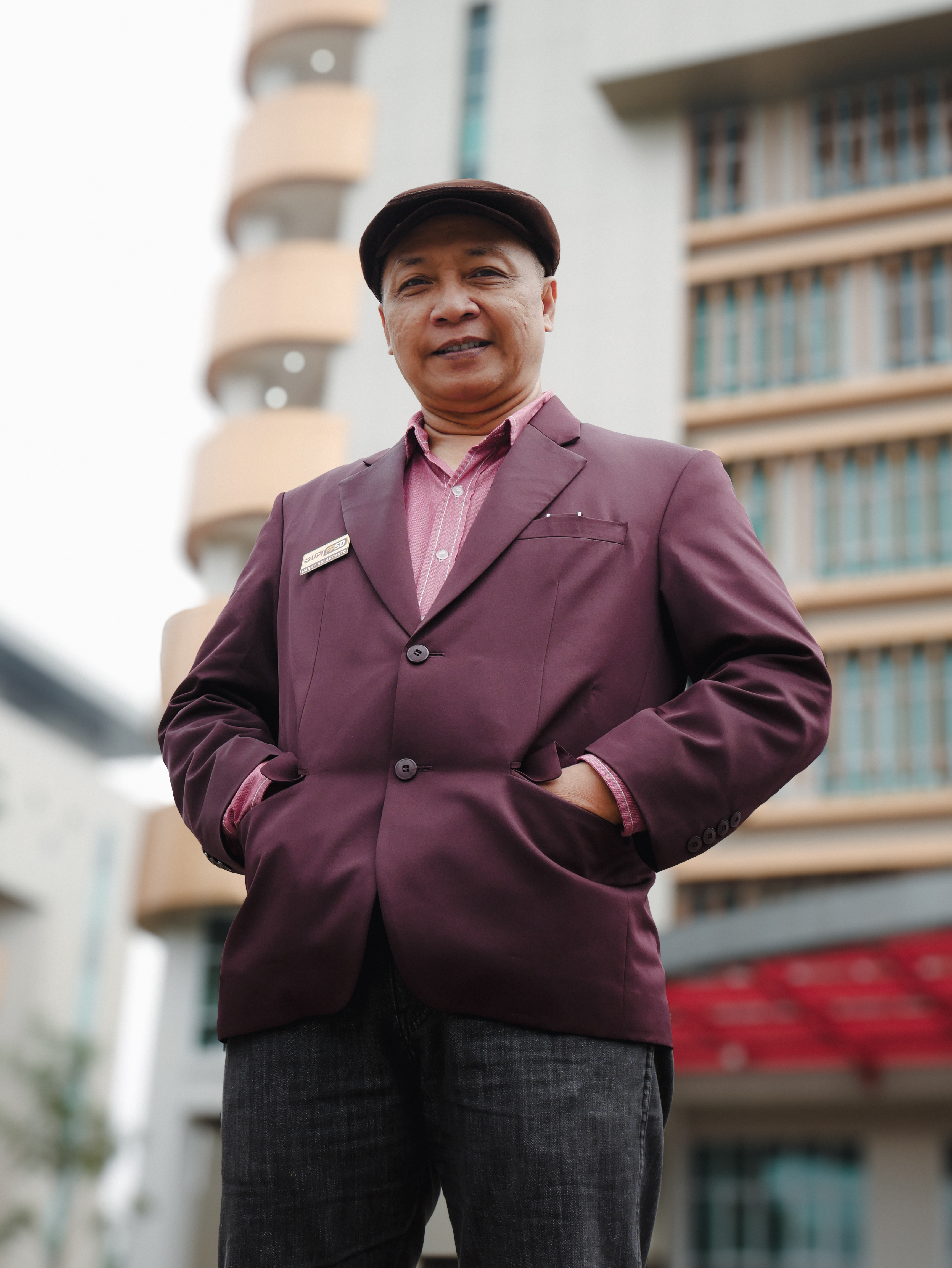 Drs. Harry Sulastianto, M.Sn.