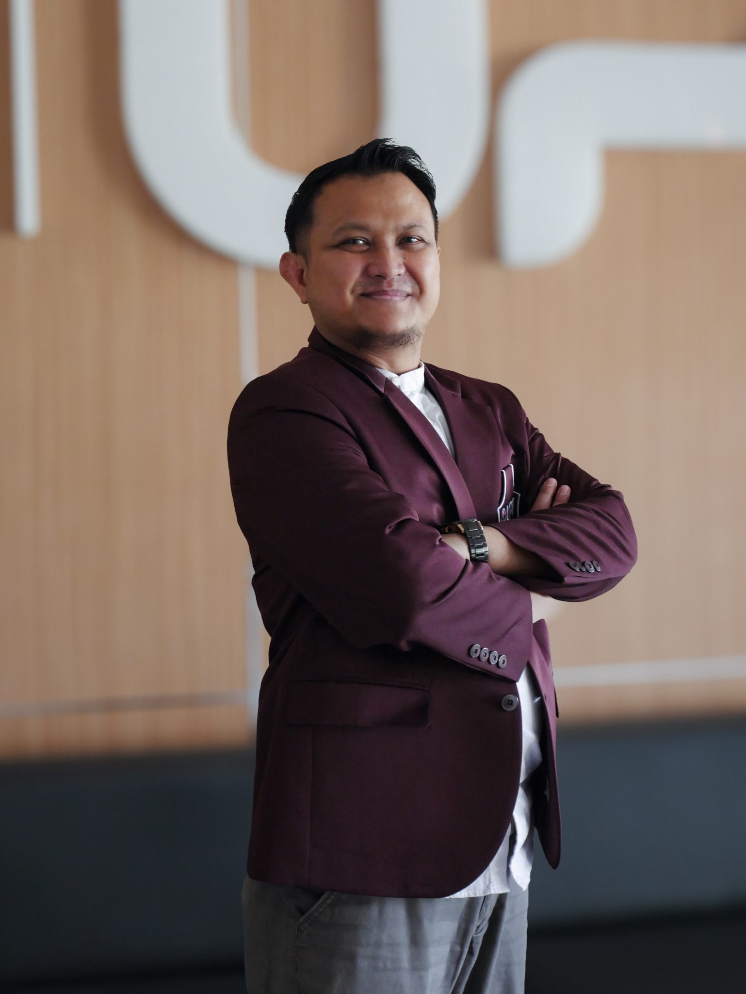 Dr. Sandie Gunara, M.Pd