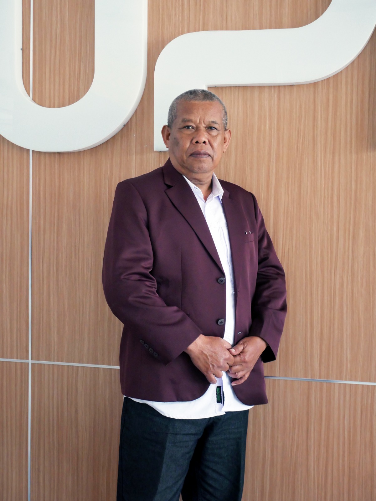 Tatang Taryana, S.Sn., M.Sn.