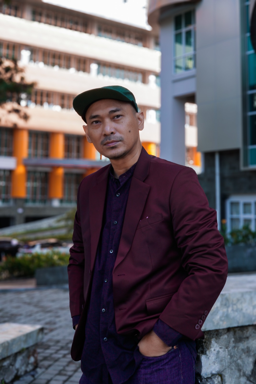 Dipl. Kunst. Erik Muhammad Pauhrizi, S.Ds., M.Sch.