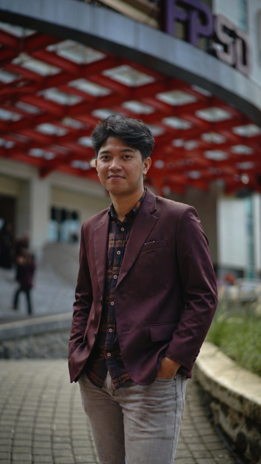 Teten Setiawan, S.Pd., M.Pd