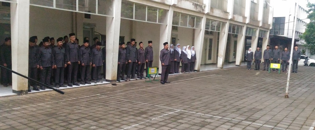 Upacara Bendera Tanggal 17 Februari 2017