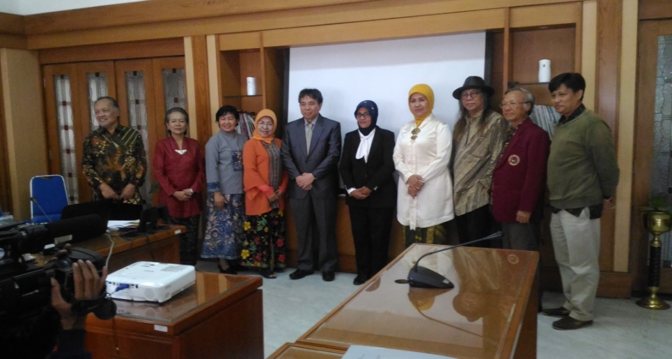 Sidang Terbuka Putri Lilis Dyani S.Sen., M.Sn