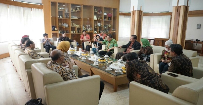 ASESMEN LAPANGAN BAN PT DEPARTEMEN PENDIDIKAN SENI RUPA