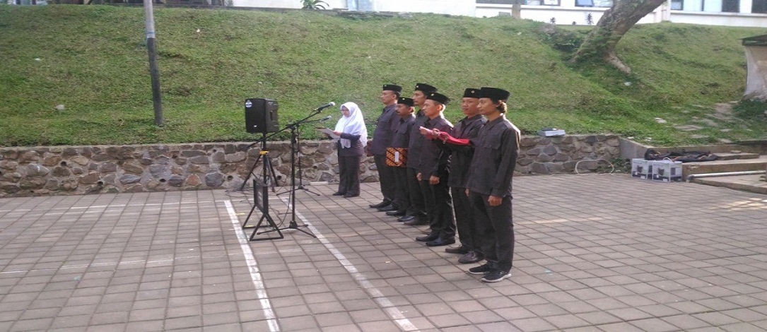 UPACARA BENDERA BULAN MARET 2018