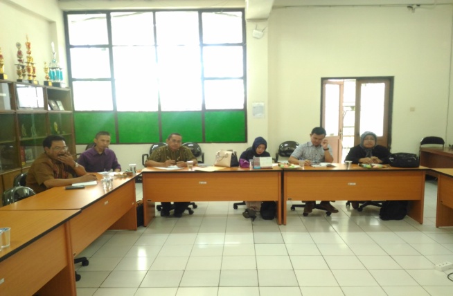 RAPAT KEGIATAN AKADEMIK