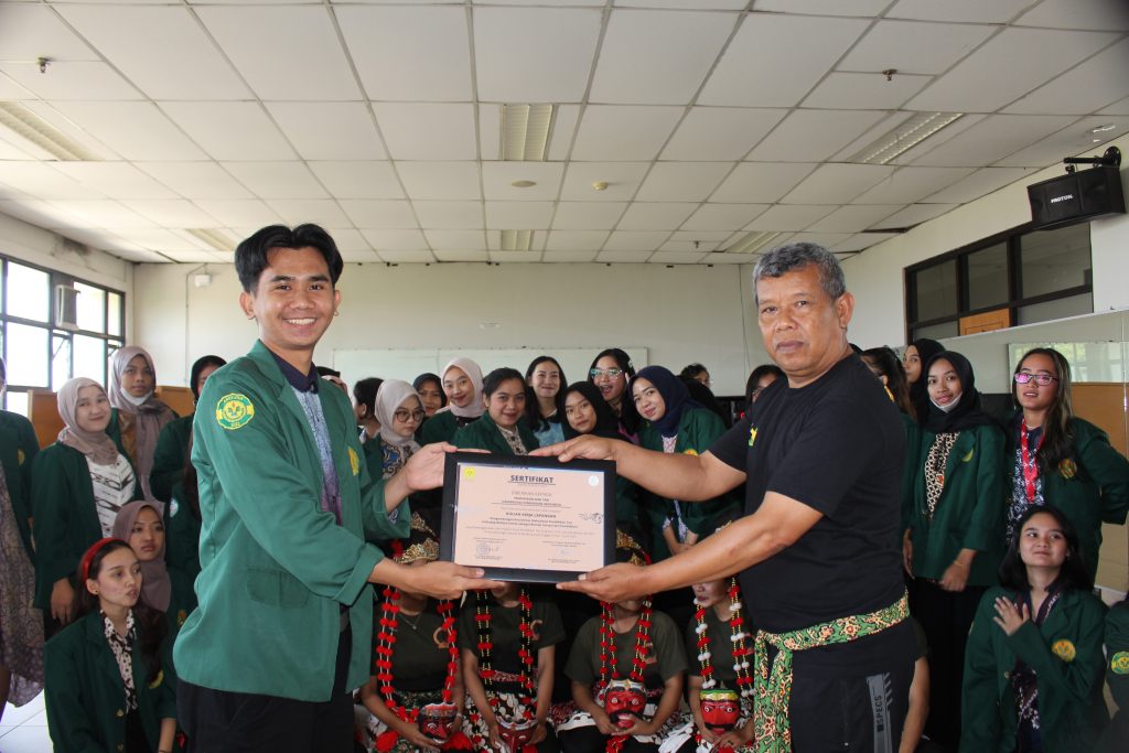 Fpsd KUNJUNGAN UNIVERSITAS NEGERI JAKARTA KE PRODI PENDIDIKAN SENI TARI DI ...