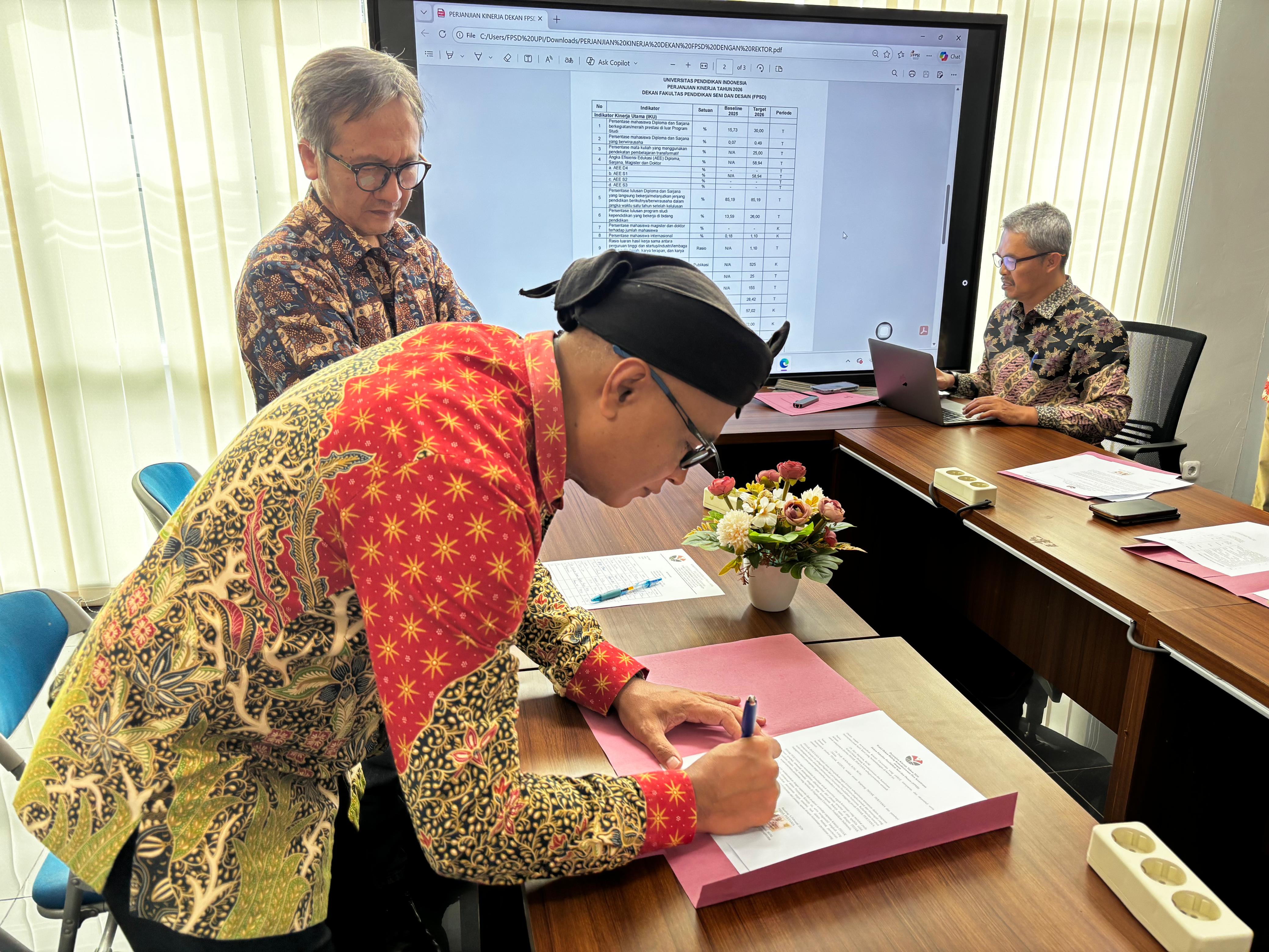 Signing of Work Performance Contracts by FPSD UPI Leadership Strengthens Commitment to Performance and Institutional Cohesion