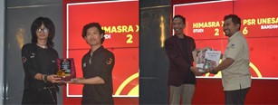 Menjalin Relasi dan Memperluas Wawasan melalui Comparative Study HIMASRA UPI dan HMP SENI RUPA UNESA